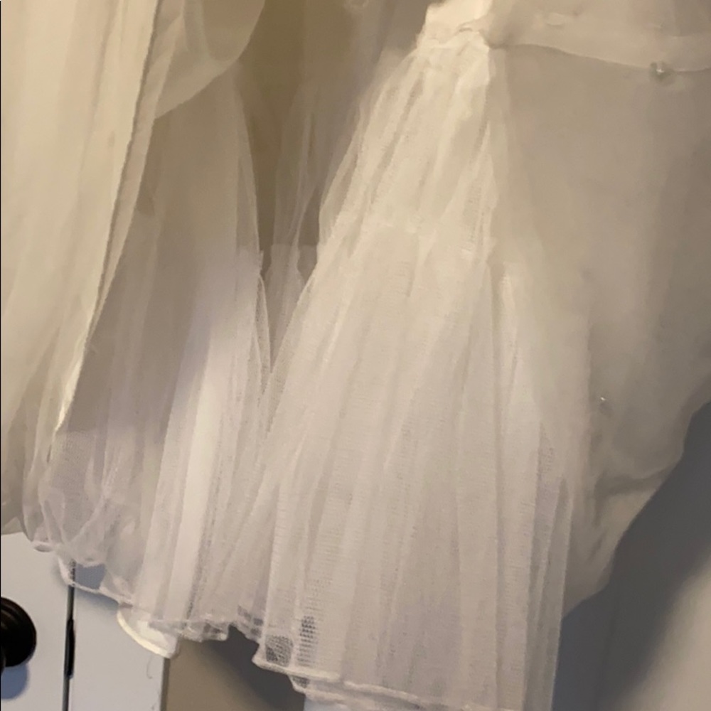 Dress - Picture 4 of 4
